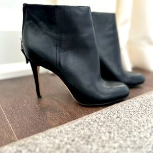 Sam Edelman Black Leather Ankle Booties - Size 8.5